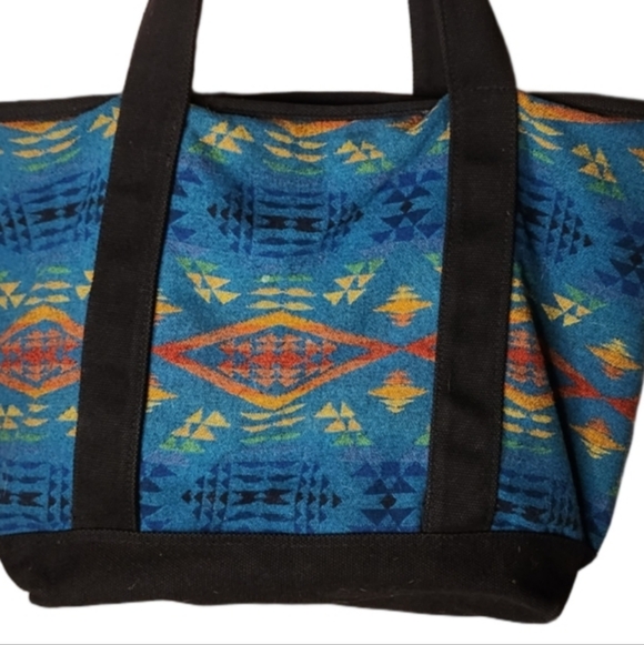 Pendleton Colorful Patterned Tote Bag - Picture 2 of 8